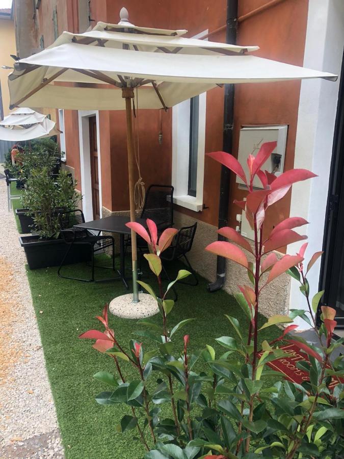 Antica Campione Rooms & Hostel Кампионе-дель-Гарда Экстерьер фото
