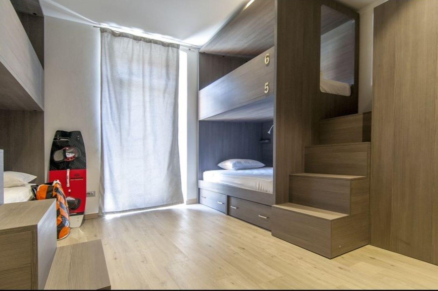 Antica Campione Rooms & Hostel Кампионе-дель-Гарда Экстерьер фото